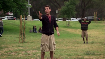 CM Weeds-6x04 002