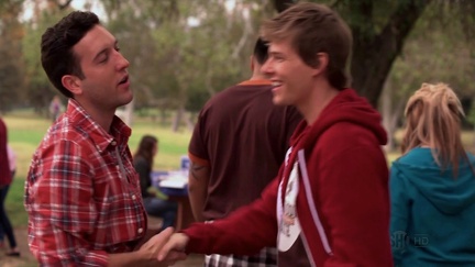 CM Weeds-6x04 018