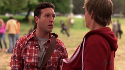 CM Weeds-6x04 022