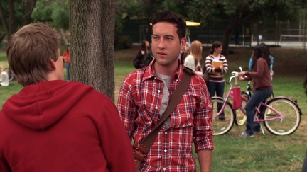 CM Weeds-6x04 028