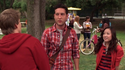 CM Weeds-6x04 031
