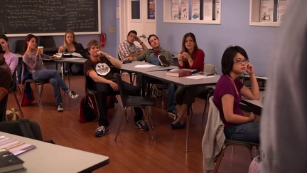 CM Weeds-6x05 001