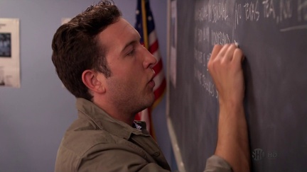 CM Weeds-6x05 018