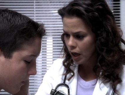 StrongMed 1x06 047