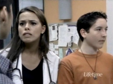 StrongMed 2x08 074