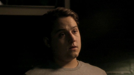 Sean CSINY 8x02 074