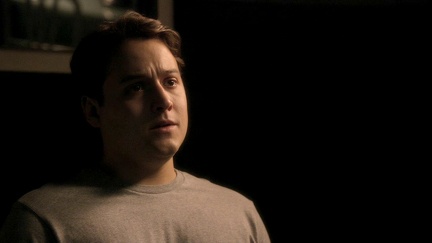 Sean CSINY 8x02 105