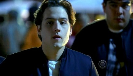 CSI 10x13 SeanM 32